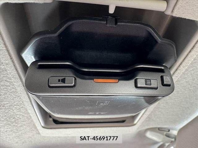 Mazda DEMIO 2016-03 8412071-4