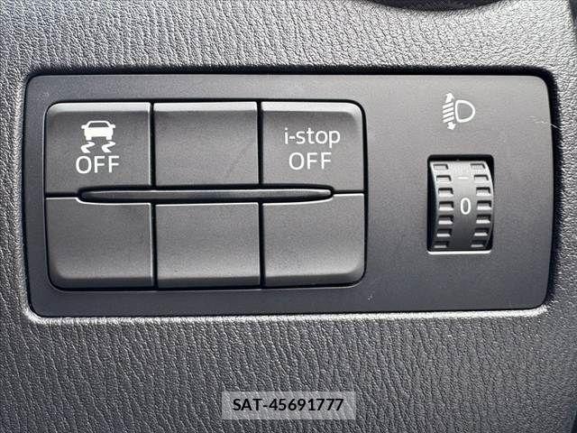Mazda DEMIO 2016-03 8412071-5
