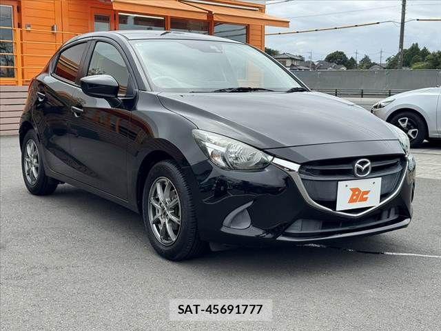 Mazda DEMIO 2016-03 8412071-7