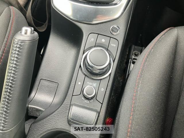 Mazda DEMIO 2014-12 8412069-18