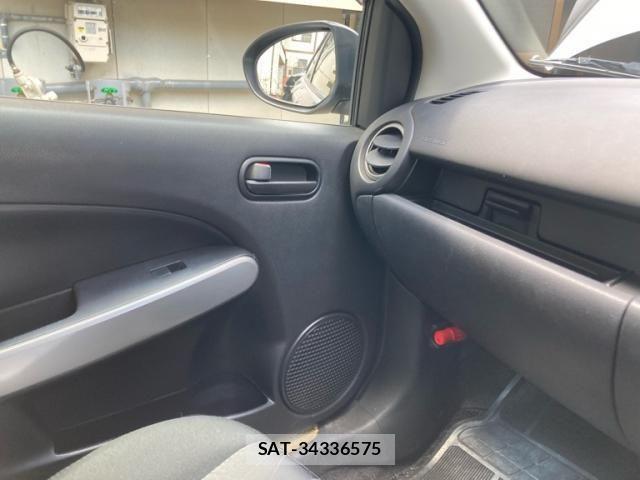 Mazda DEMIO 2012-09 8412095-18