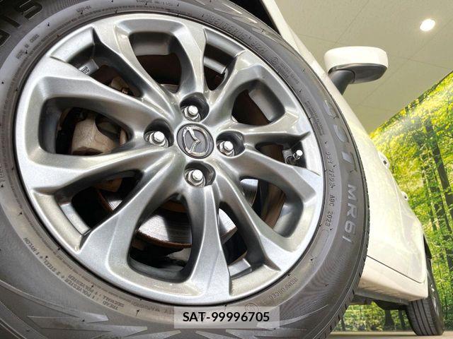 Mazda DEMIO 2015-04 8437641-12