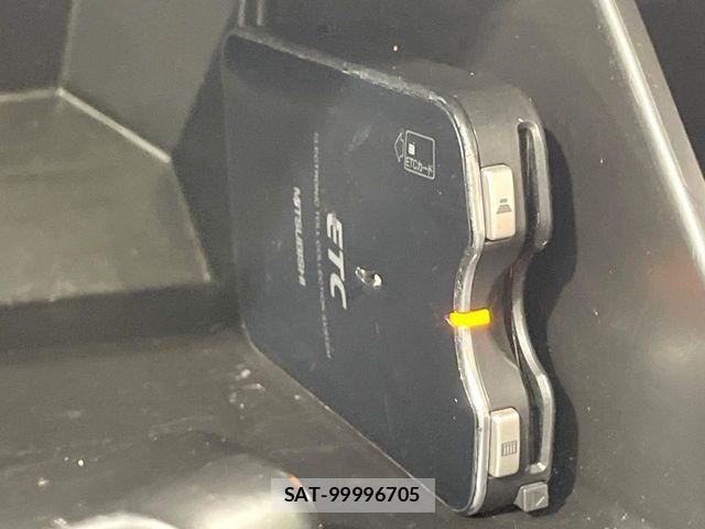Mazda DEMIO 2015-04 8437641-6