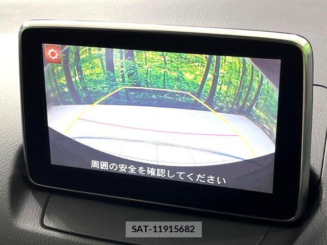 Mazda DEMIO 2015-12 8437631-5
