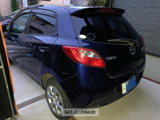 Mazda DEMIO 2013-09 8438079-1