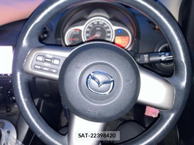 Mazda DEMIO 2013-09 8438079-6