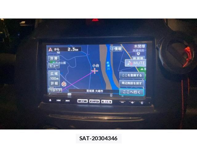 Mazda DEMIO 2013-08 8457380-23
