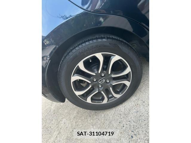 Mazda DEMIO 2015-11 8457378-5