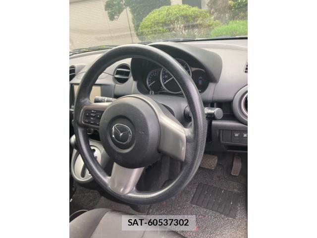 Mazda DEMIO 2011-08 8457379-11