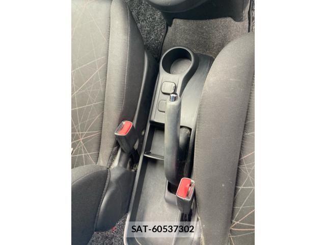 Mazda DEMIO 2011-08 8457379-16