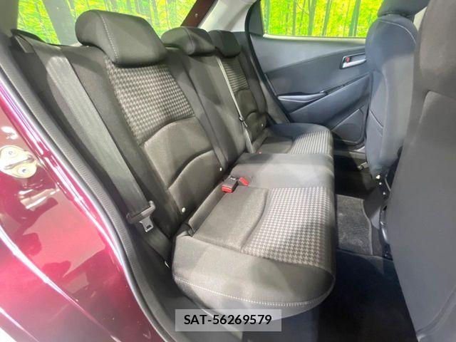 Mazda DEMIO 2018-03 8457376-8