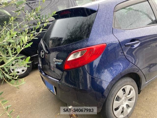 Mazda DEMIO 2012-07 8457383-2