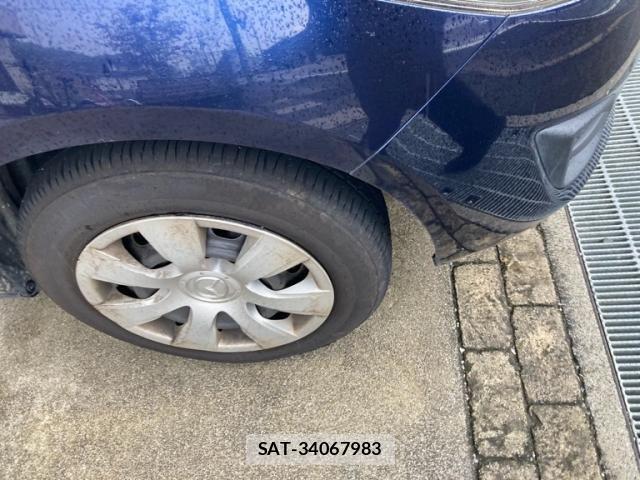 Mazda DEMIO 2012-07 8457383-4