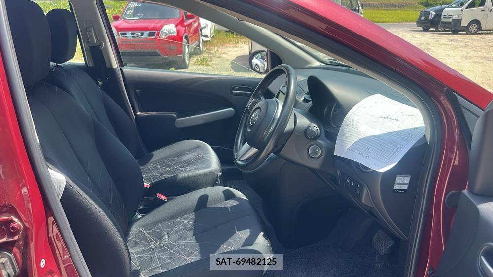 Mazda DEMIO 2013-07 7736749-11