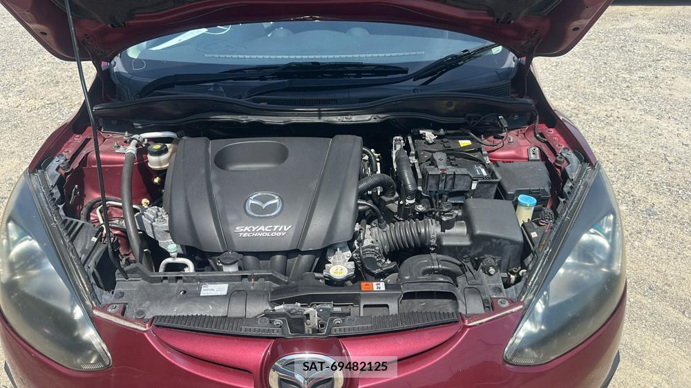 Mazda DEMIO 2013-07 7736749-34