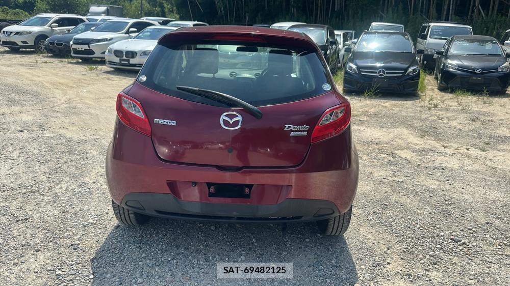 Mazda DEMIO 2013-07 7736749-3