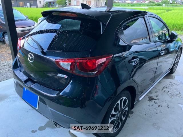 Mazda DEMIO 2016-01 8485309-2