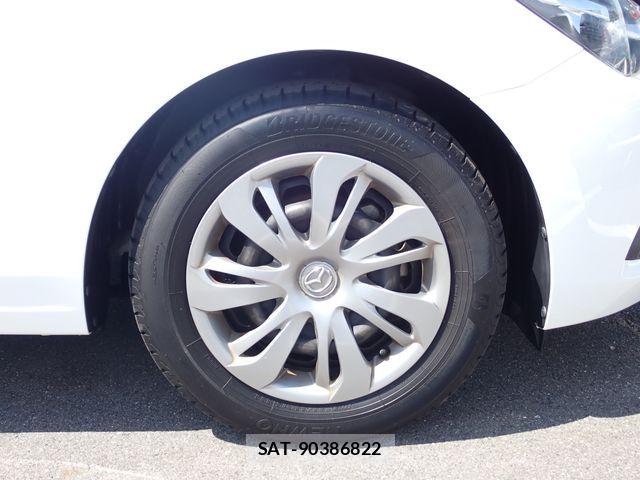 Mazda DEMIO 2019-12 8485307-19
