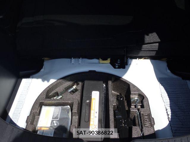 Mazda DEMIO 2019-12 8485307-22