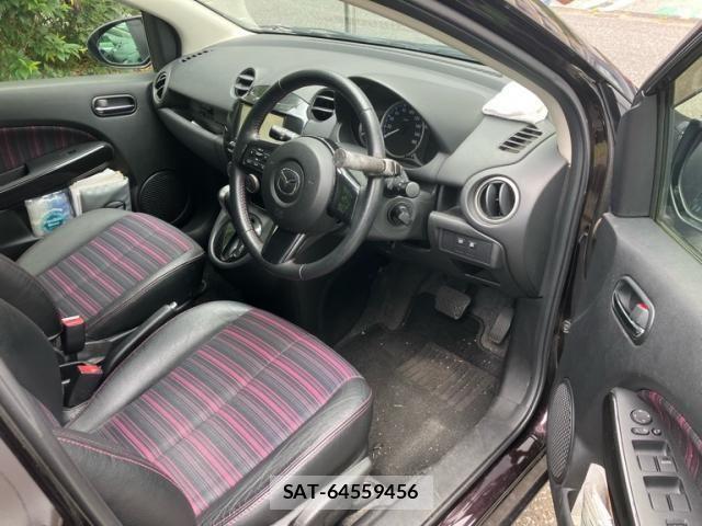 Mazda DEMIO 2014-02 8485308-10