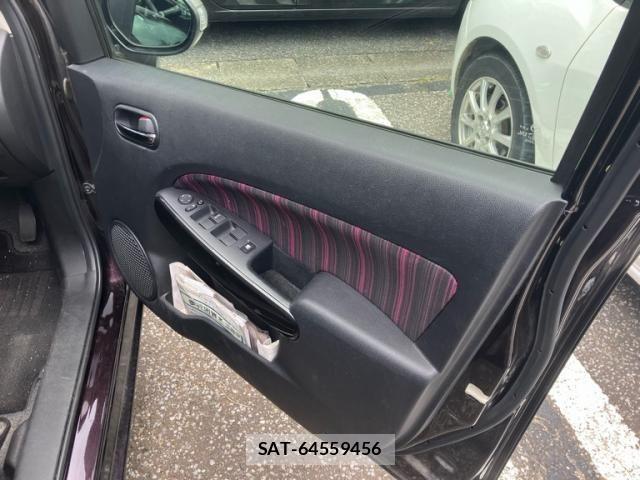 Mazda DEMIO 2014-02 8485308-11