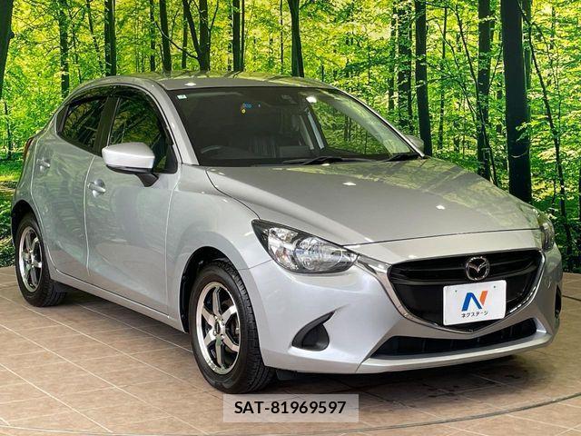 Mazda DEMIO 2017-07 8524430-16