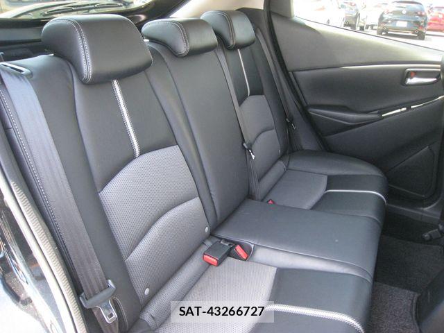 Mazda DEMIO 2016-02 8524431-17