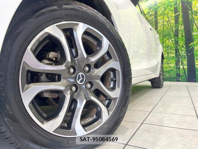 Mazda DEMIO 2015-04 8524432-12