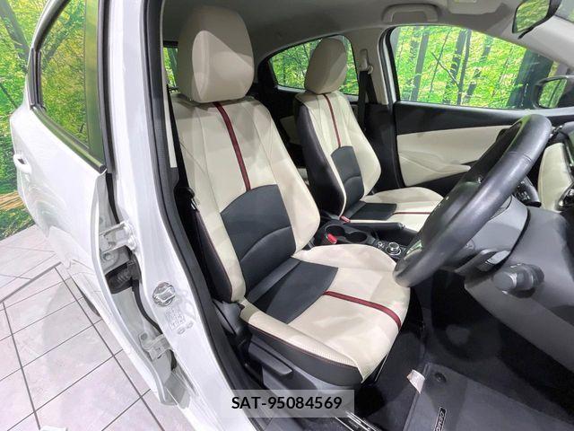 Mazda DEMIO 2015-04 8524432-7