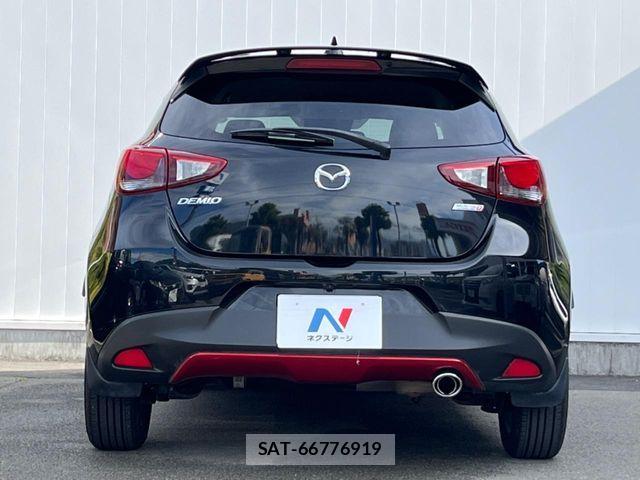 Mazda DEMIO 2015-01 8524434-15