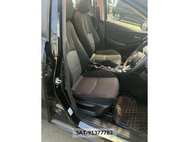 Mazda DEMIO 2017-06 8524435-11