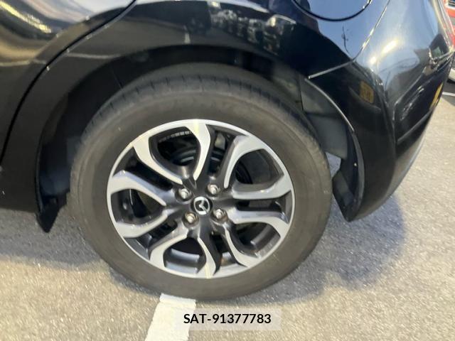 Mazda DEMIO 2017-06 8524435-7