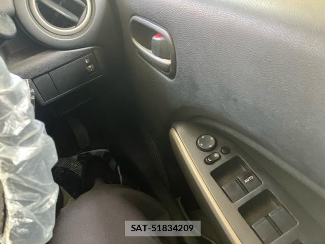 Mazda DEMIO 2011-08 8524439-13