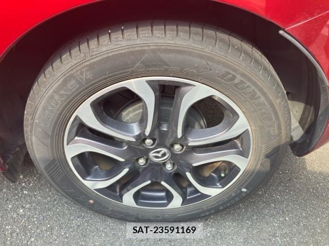 Mazda DEMIO 2018-08 8524437-13