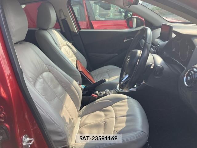 Mazda DEMIO 2018-08 8524437-15