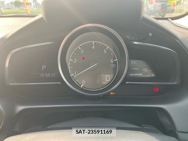 Mazda DEMIO 2018-08 8524437-20