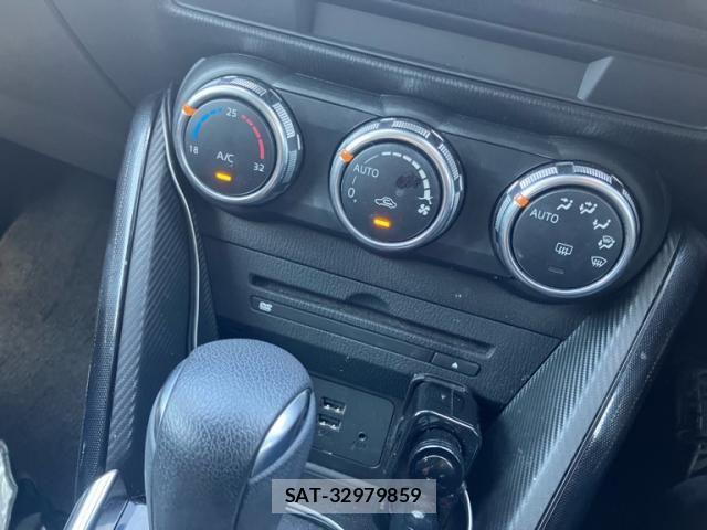 Mazda DEMIO 2015-02 8524433-17