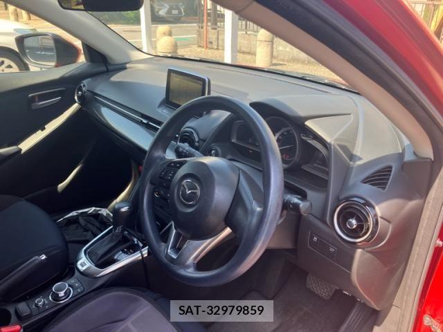 Mazda DEMIO 2015-02 8524433-6