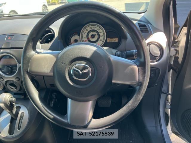 Mazda DEMIO 2010-06 8524441-16