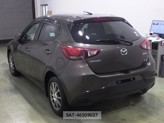 Mazda DEMIO 2016-07 8523199-2