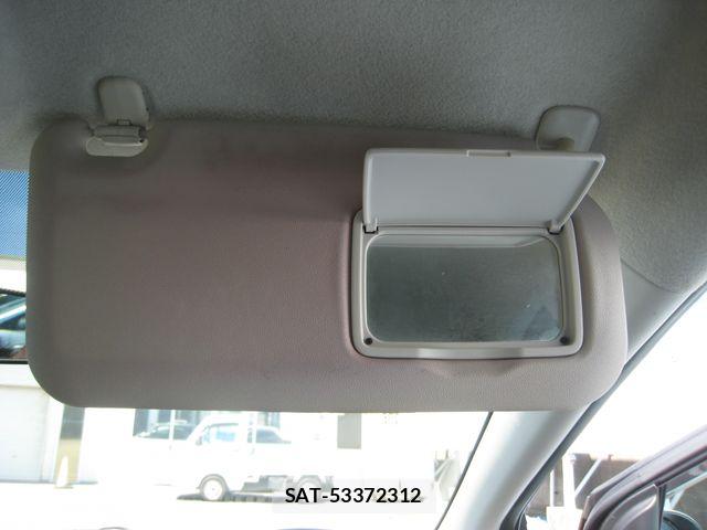 Mazda DEMIO 2012-05 8524438-23