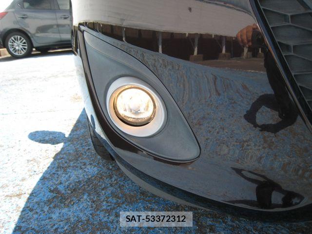 Mazda DEMIO 2012-05 8524438-26
