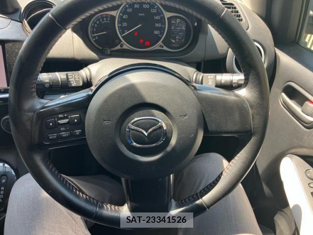 Mazda DEMIO 2013-10 8561710-9