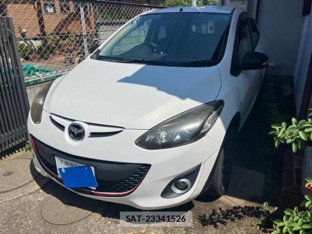 Mazda DEMIO 2013-10 8561710-1