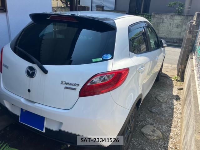 Mazda DEMIO 2013-10 8561710-2