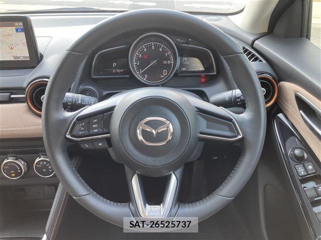 Mazda DEMIO 2018-02 8561703-5