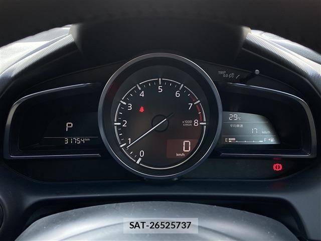 Mazda DEMIO 2018-02 8561703-6