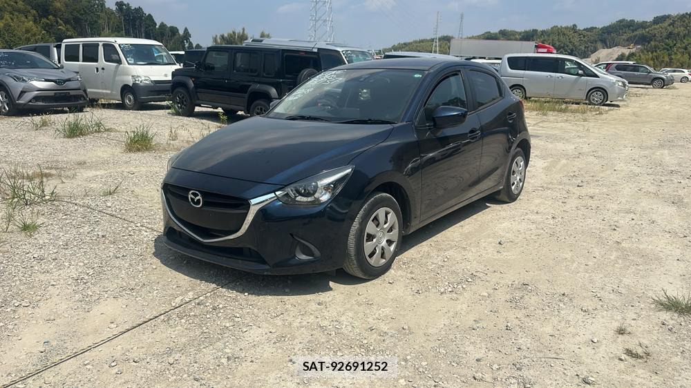 Mazda DEMIO 2015-02 8449310-0