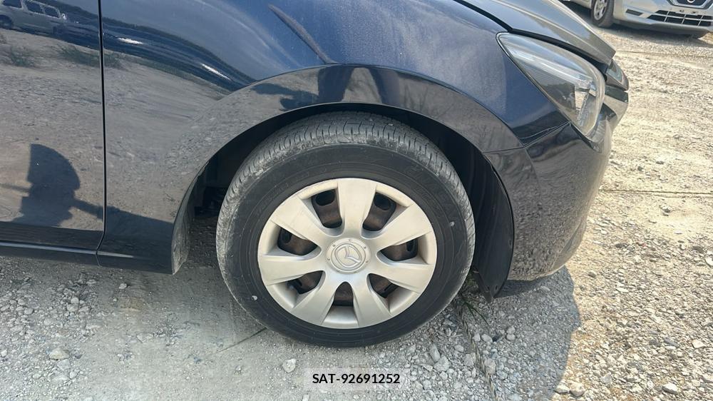 Mazda DEMIO 2015-02 8449310-25