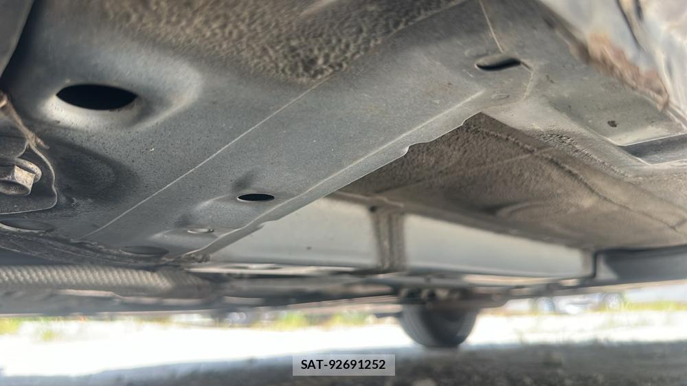 Mazda DEMIO 2015-02 8449310-32